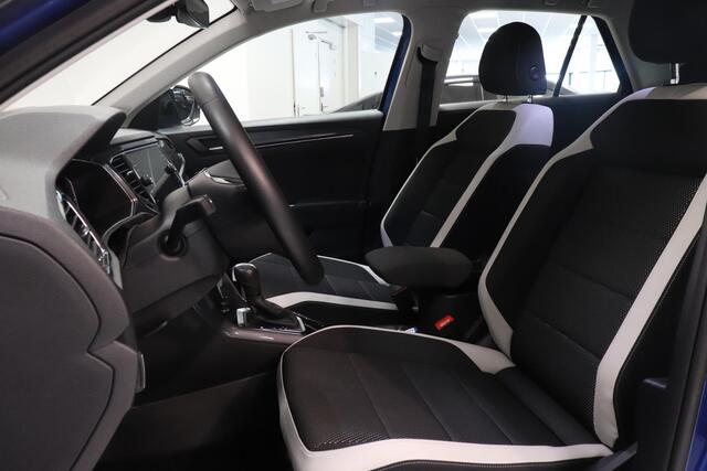 Volkswagen T-Roc 1.5 TSI Style Business | Camera | Climate control | Trekhaak | Navigatie | Virtual cockpit |