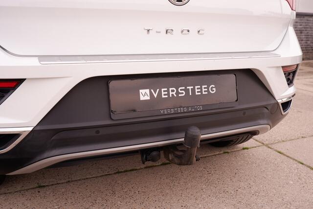 Volkswagen T-Roc 1.5 TSI Sport | Pano | Trekhaak | LED | Carplay | Camera | Virtual Cockpit | PDC