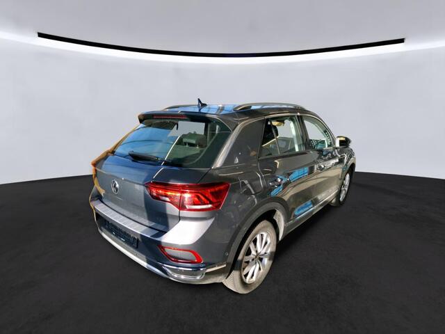 Volkswagen T-Roc 1.5 TSI Panodak | Vol Leer | Facelift | Virtual | Memory | Achteruitrijcamera | Carplay/Android | DCC |