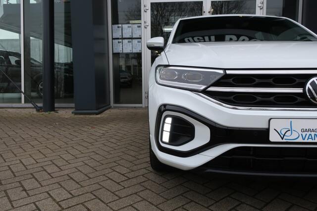 Volkswagen T-Roc 1.5 TSI 150PK R-LINE, Apple Carplay/ Android Auto, All Season Banden, etc.