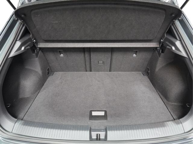 Volkswagen T-Roc 1.5 DSG TSI R-Line | Camera | Virtual Cockpit | ACC | LED | Carplay 24