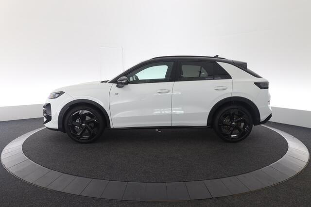 Volkswagen T-Roc 1.5 eTsi R-Line First Edition