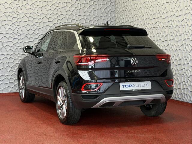 Volkswagen T-Roc 1.5 TSI 150PK EVO ADAP.CRUISE LED VIR.COCKPIT 18''LMV STOEL/.VERW. CAMERA TREKHAAK LMV 03.2025 HALF LEDER DODE.HOEK.DET ?Top Auto's Wijchen , 30 Jaar Specialist in Volkswagen : Alle Type's : R-Line Edition / Style / First Edition / Highline / Life , Zowe