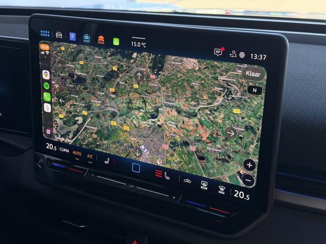 Volkswagen T-Roc 1.5 eTsi 150PK R-LINE EDITION VW.TREKHAAK BLACK STYLE IQ LED/GRIL/LOGO STOEL/STUUR.VERW 2026