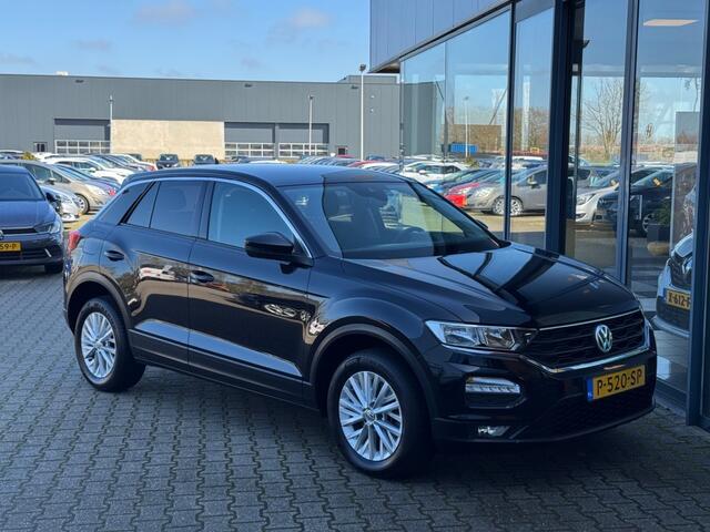Volkswagen T-Roc 1.0 TSI Style - App Connect - stoelverwarming - climate control