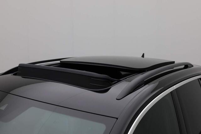 Volkswagen T-Roc 1.5 TSI 150 pk DSG Style | Panoramadak | Stoelverwarming | Adaptive Cruise | Navigatie | Carplay