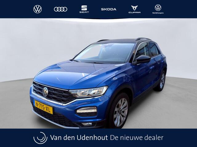 Volkswagen T-Roc 1.0 TSI Style | Trekhaak | Navigatie | ACC | 17" | PDC