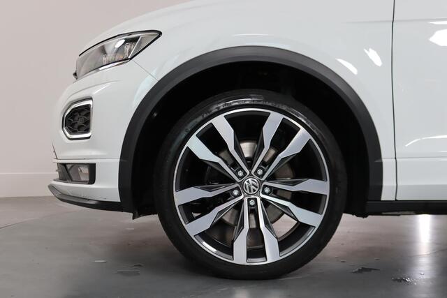 Volkswagen T-Roc 1.5 TSI Sport Business R ACC, Stoelverwarming, Apple CarPlay/Android Auto