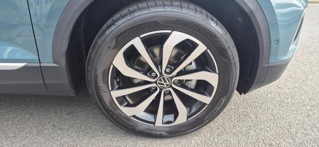 Volkswagen T-Roc 1.5 TSI R-Line Edition Virtual Cockpit Stuur/Stoelverwarming PDC V+A Camera