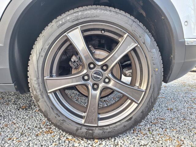 Volkswagen T-Roc 1.5 TSI 150pk Style (Trekhaak,Camera,Navi)