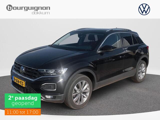 Volkswagen T-Roc 1.5 TSI Style Business | 150 Pk | Automaat | Trekhaak | Navi | Clima | Pdc | A-Camera | LED | 32.210Km !! |