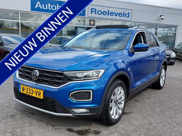 Volkswagen T-Roc 1.0 TSI 110pk Style Advance-Pack | 1ste Eigenaar | Apple Carplay+Android Auto | Clima | Adap.Cruise | Led Koplampen | Panorama Schuifdak | Pdc V+A+Camera | Privacy Glass | 17''lm