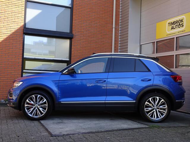 Volkswagen T-Roc 2.0 TSI 190pk DSG 4M *Pano/Leer/Digi/Trekh/NL Auto*