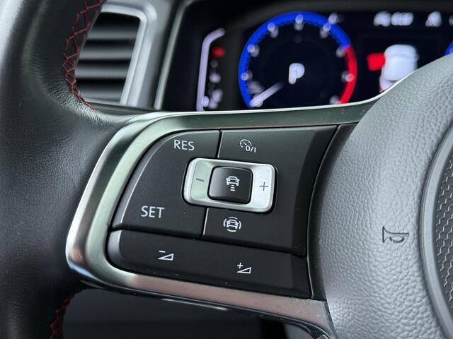 Volkswagen T-Roc 1.5 TSI Sport Business R | 150 PK | Automaat | Panoramadak | Achteruitrijcamera | Adaptive cruise control | R-Line |