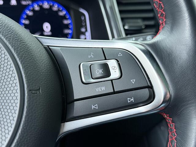 Volkswagen T-Roc 1.5 TSI Sport Business R | 150 PK | Automaat | Panoramadak | Achteruitrijcamera | Adaptive cruise control | R-Line |