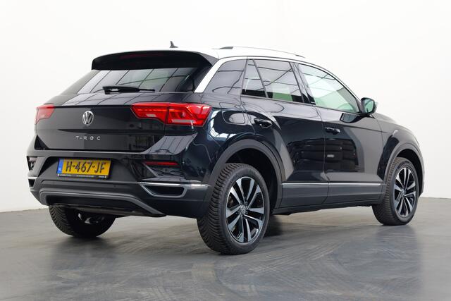 Volkswagen T-Roc 1.5 TSI Sport | Automaat | Digitaal dashboard | 17'' licht metaal |