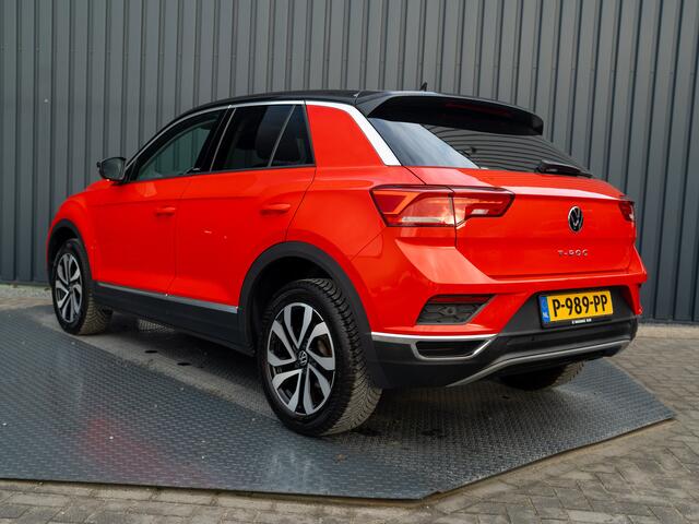 Volkswagen T-Roc 1.5 TSI Active | Stoelverw. | Apple Carplay / Android Auto | Prijs Rijklaar!!