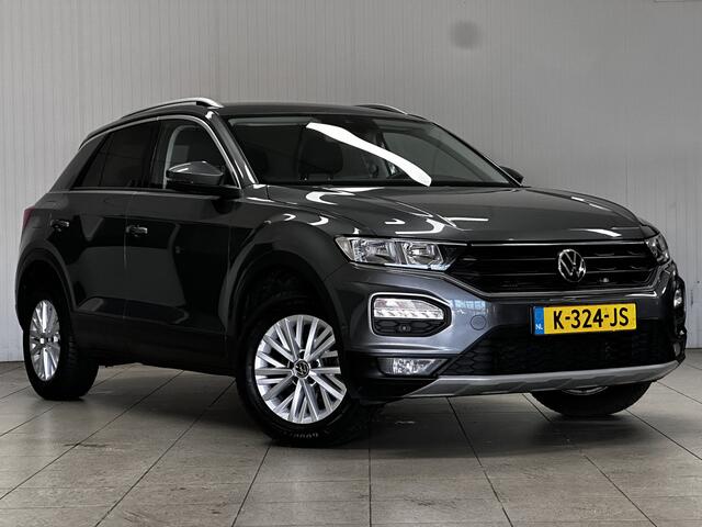 Volkswagen T-Roc 1.5 TSI Style Business/ Automaat/ Trekhaak/ Camera/ Elek.Klep/ Apple+Android/ DAB+/ Clima/ Navi/ Cruise/ Bluetooth. Multi.LEDER.Stuur/ Elek.pakket/ Isofix/ PDC.