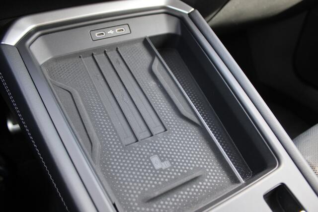 Volkswagen T-Roc 1.5 TSI 150PK R-Line Edition |HUD|360-CAM|IQ.LIGHTS|19-INCH|