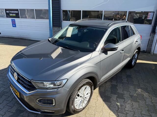 Volkswagen T-Roc 1.5 TSI STYLE