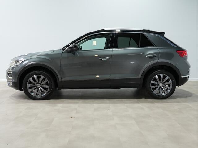 Volkswagen T-Roc 1.5 150pk TSI Style Business Navigatie 299