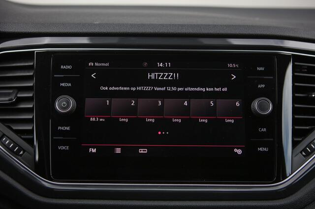 Volkswagen T-Roc 1.5 TSI Sport R-line | Pano | Trekhaak | Virtual Dash |