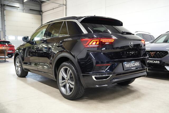 Volkswagen T-Roc 1.5 TSI 3x R-Line * Pano - Virtual - Keyless - Trekhaak - Camera - App - ACC - LED *