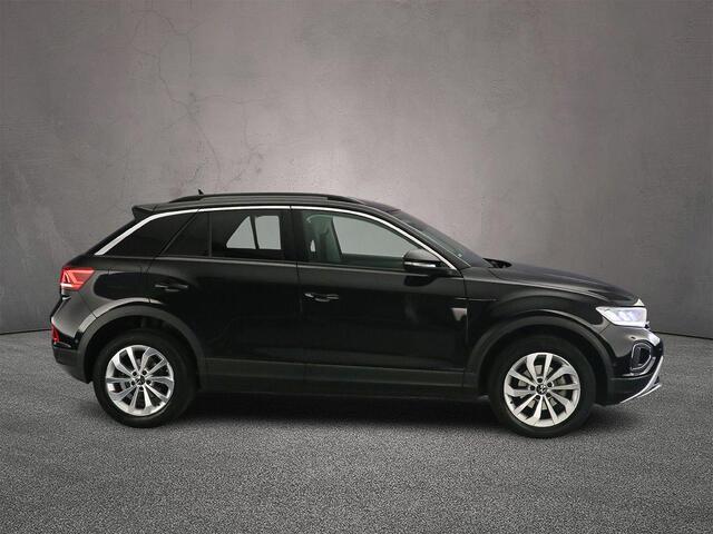 Volkswagen T-Roc Life 1.0 TSI 110pk Adaptive cruise control, App connect, LED koplampen, Parkeersensoren, Airco, DAB, Rado, Bluetooth