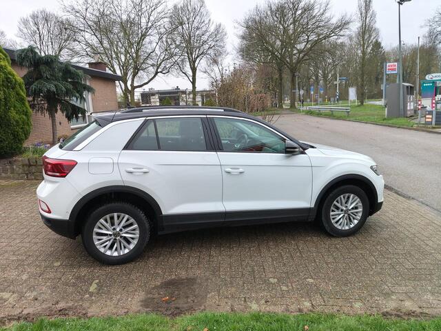 Volkswagen T-Roc 1.0 TSI Life Navi,ACC,Clima,Keyless,Camera