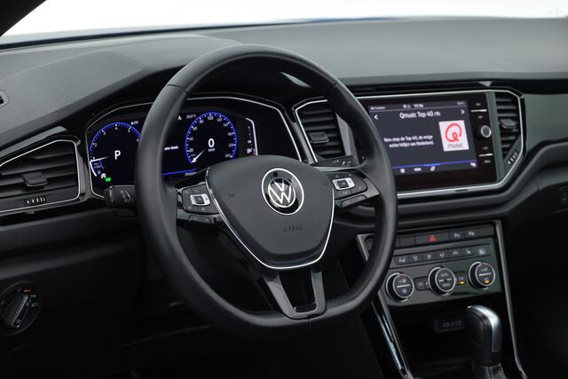 Volkswagen T-Roc Cabrio 1.5 TSI R-Line Edition Blue "MAT Ravenna Blue" DSG | 794/800 | Leder | Digi. Cockpit | Stoel- Stuurverw. | Camera | Adapt. Cruise | Keyless | CarPlay