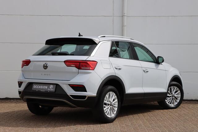 Volkswagen T-Roc 1.0 TSI Style 110pk | Adaptive | Camera | Carplay