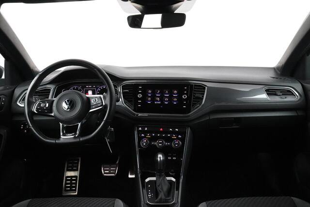 Volkswagen T-Roc 1.5 TSI 150pk DSG Sport Business R | R-Line | Winterpakket | 19" Velgen |