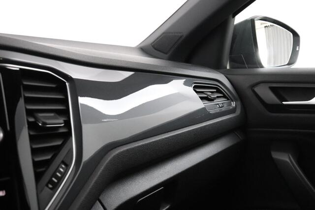 Volkswagen T-Roc 1.5 TSI 150pk DSG Sport Business R | R-Line | Winterpakket | 19" Velgen |