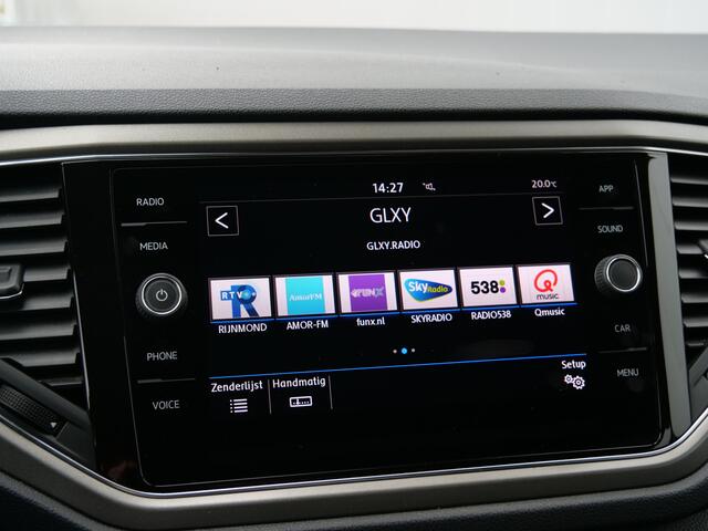 Volkswagen T-Roc 1.0 TSI Style 116 Pk Apple Carplay / PDC / Climate control / Stoelverwarming