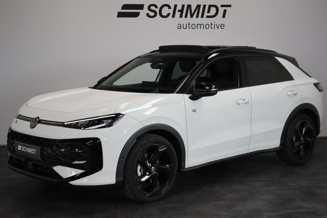 Volkswagen T-Roc 1.5 eTsi R-Line First Edition 150PK DSG Pano-Schuifdak, Trekhaak