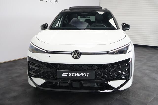 Volkswagen T-Roc 1.5 eTsi R-Line First Edition 150PK DSG Pano-Schuifdak, Trekhaak