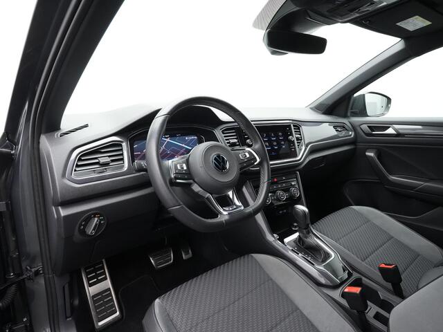 Volkswagen T-Roc 1.5 TSI 150 pk DSG Sport Business R / R-Line | Trekhaak | Achteruitrijcamera | Navigatie | Adaptive Cruise | Digital Cockpit Pro