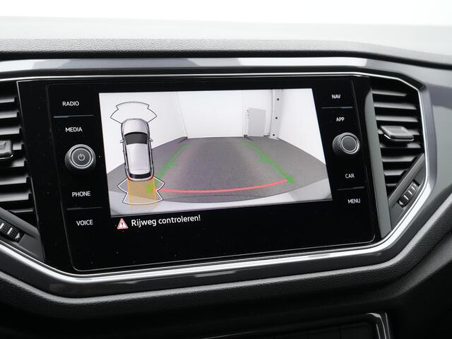 Volkswagen T-Roc 1.5 TSI 150 pk DSG Sport Business R / R-Line | Trekhaak | Achteruitrijcamera | Navigatie | Adaptive Cruise | Digital Cockpit Pro