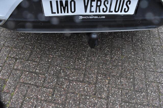 Volkswagen T-Roc 1.5 TSI Style Carplay Navigatie | Adaptieve Cruise | Trekhaak | 12 mnd BOVAG garantie | Whatsapp 06-53188999