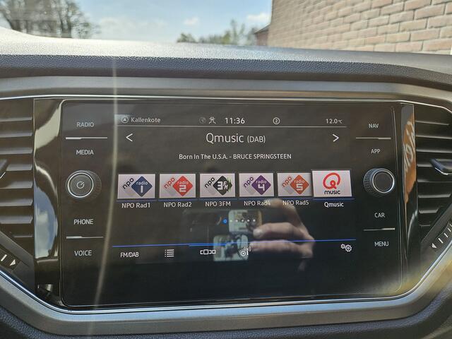 Volkswagen T-Roc 1.5 TSI Style Business