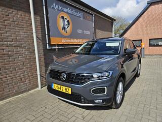 volkswagen-t-roc-1.5-tsi-style-busi