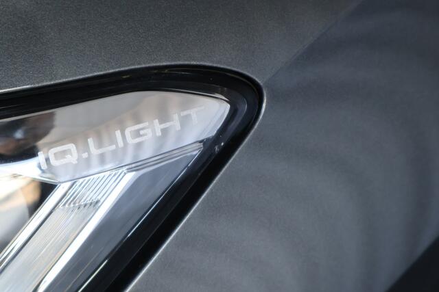 Volkswagen T-Roc 1.5 TSI Life Business, PDC, ACC, IQlight.