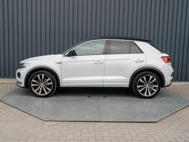 Volkswagen T-Roc 1.5 TSI Sport Business R | Apple Carplay/ Android Auto | Camera | 19'' | Trekhaak afnb. | Prijs Rijklaar!!