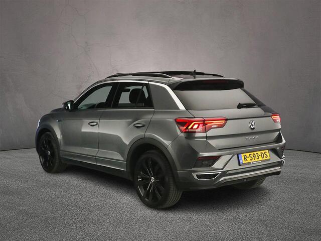 Volkswagen T-Roc Sport Business R 1.5 TSI 150pk DSG Automaat Panoramadak, Adaptive cruise control, Elektrische achterklep, Navigatie, Achteruitrijcamera, LED koplampen