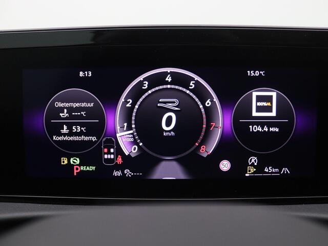 Volkswagen T-Roc 1.5 eTsi R-Line First Edition 150PK DSG Pano-Schuifdak, Trekhaak, Black Style, 20" LM Velgen, Keyless, Side Asisst, Matrix LED-Verlichting, Achteruitrijcamera