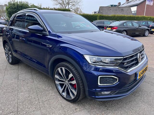 Volkswagen T-Roc 1.5 TSI SPORT R-LINE AUTOMAAT NAV COMPLEET.