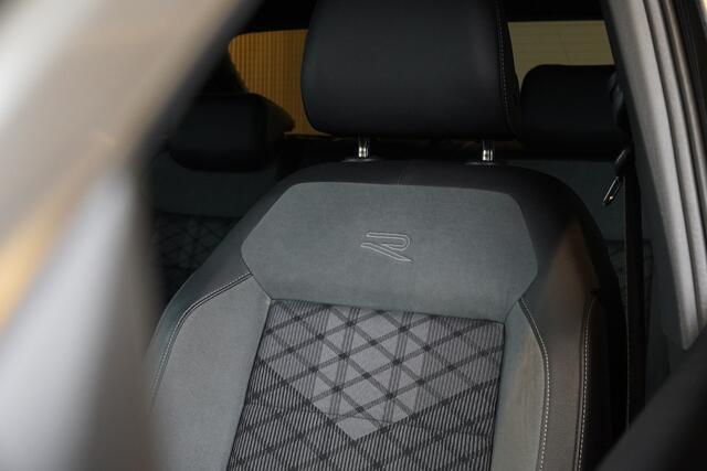 Volkswagen T-Roc 1.5TSI/ 150pk R-Line DSG|2022|Trekhaak|18"LMV|PDC+Assist|Cruise+ACC|Stoelverwarming|Carplay/AndroidAuto|Blindspot