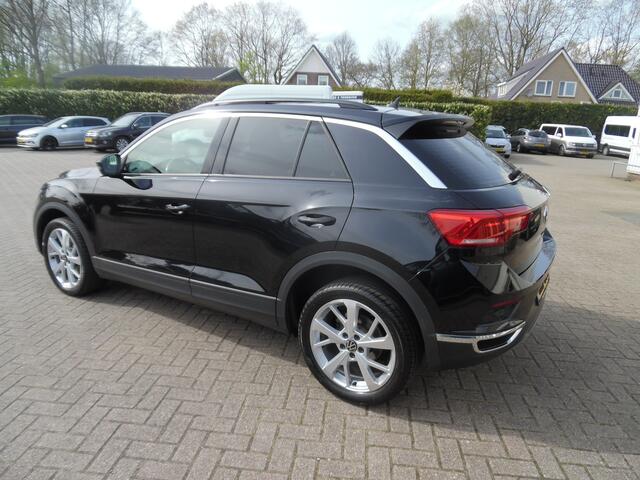 Volkswagen T-Roc 1.5 TSI Style Business