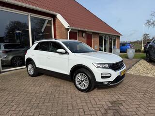 volkswagen-t-roc-1.5-tsi-style-busi