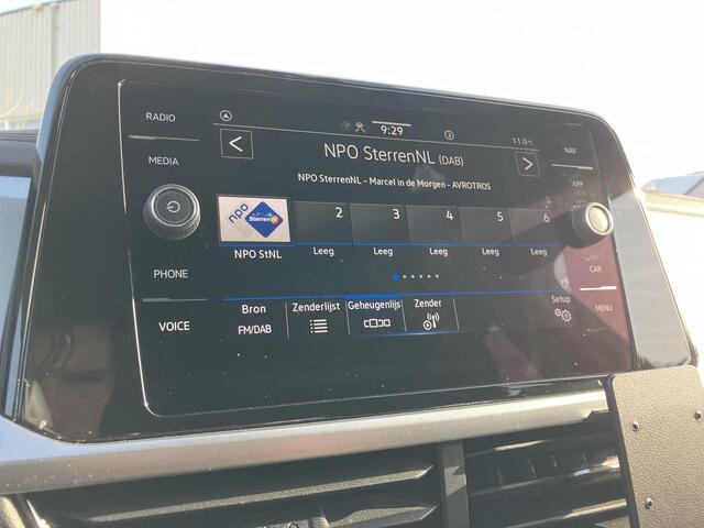 Volkswagen T-Roc 1.0 TSI 115 PK Life Edition · Apple/Android · Camera + Parkeersensoren · LED · Garantie t/m 27-06-2028 of 100000km